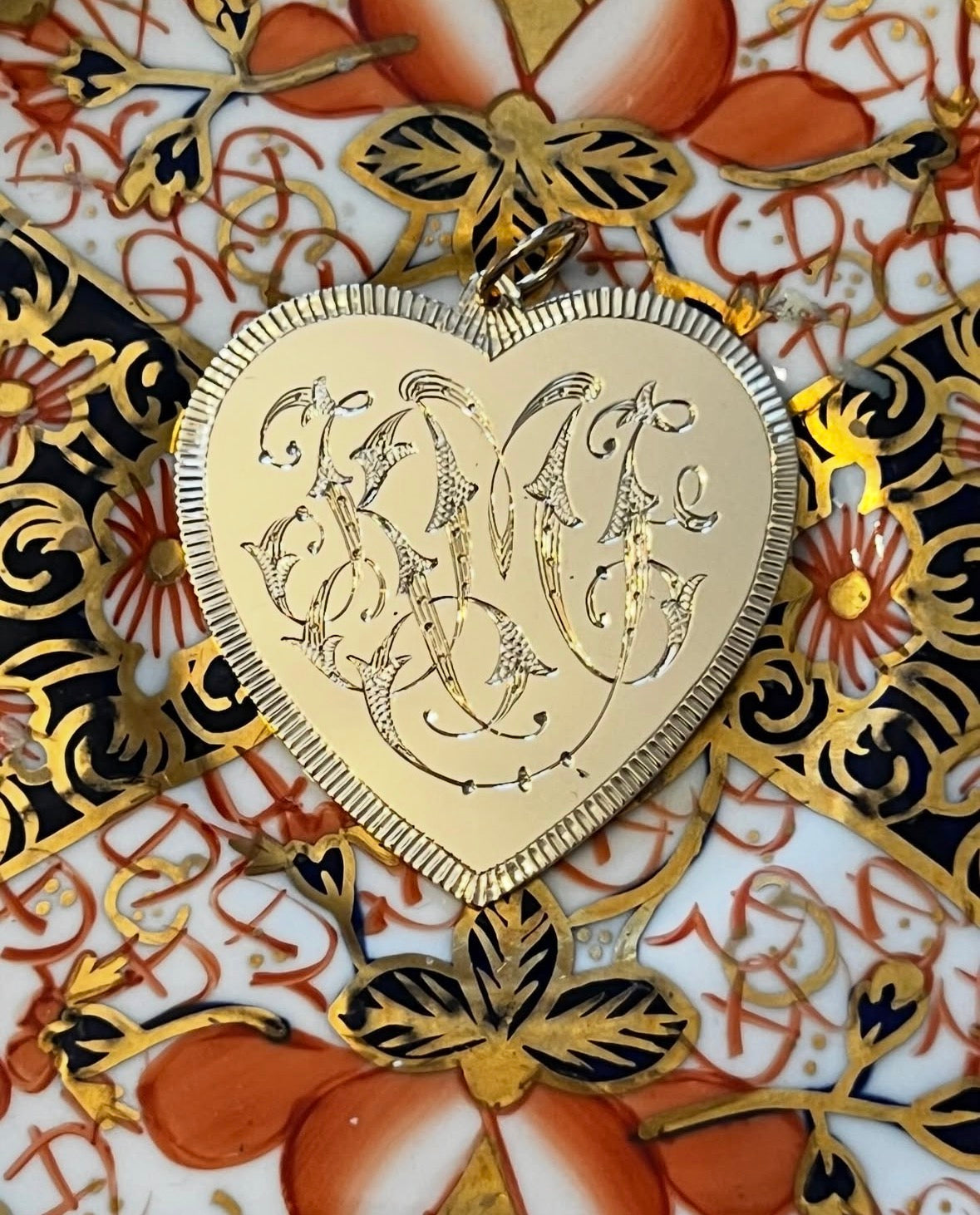 The Jumbo Lace Heart