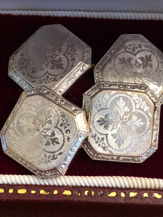 Vintage Art Deco Quatrefoil Engraved Men's Cufflinks