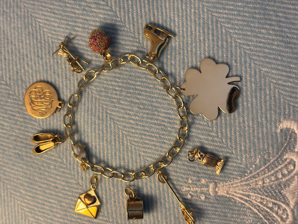 Solid Oval Link Charm Bracelet