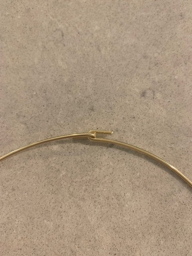 Solid Gold Neck Wire