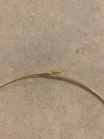 Solid Gold Neck Wire