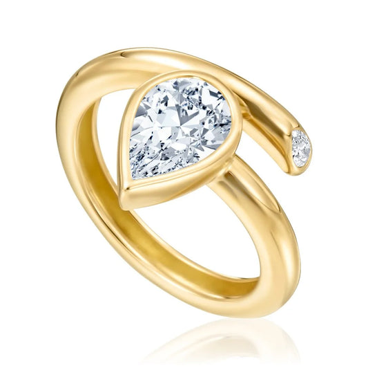 Moonlight Phoebe Ring